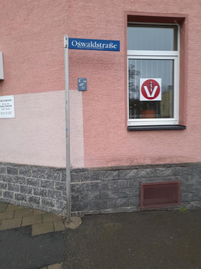 2 Raum Wohnung Im Dg Zwickau Extérieur photo