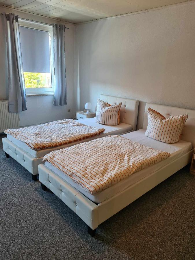 2 Raum Wohnung Im Dg Zwickau Extérieur photo